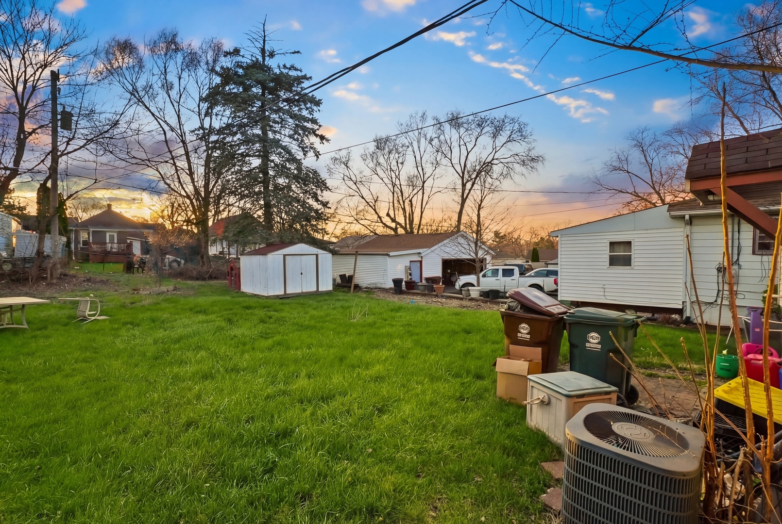 215 Barr Elms Avenue, Joliet, IL 60433