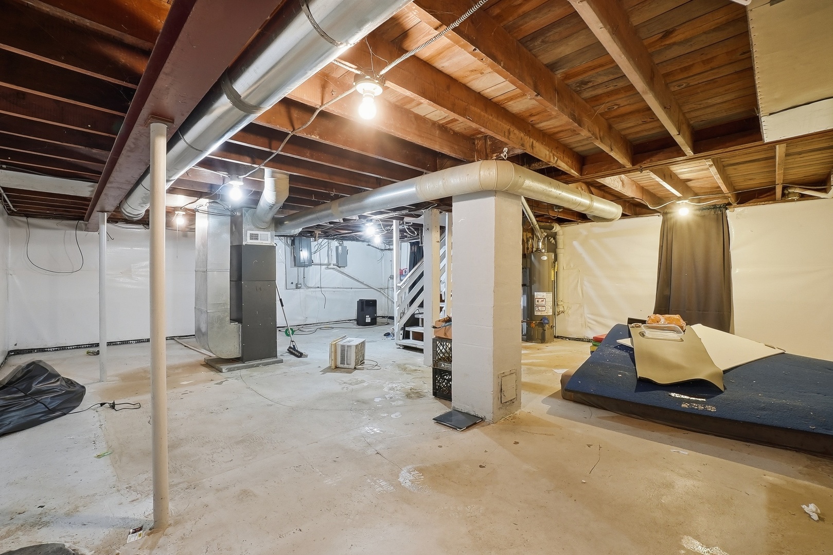 215 Barr Elms Avenue, Joliet, IL 60433