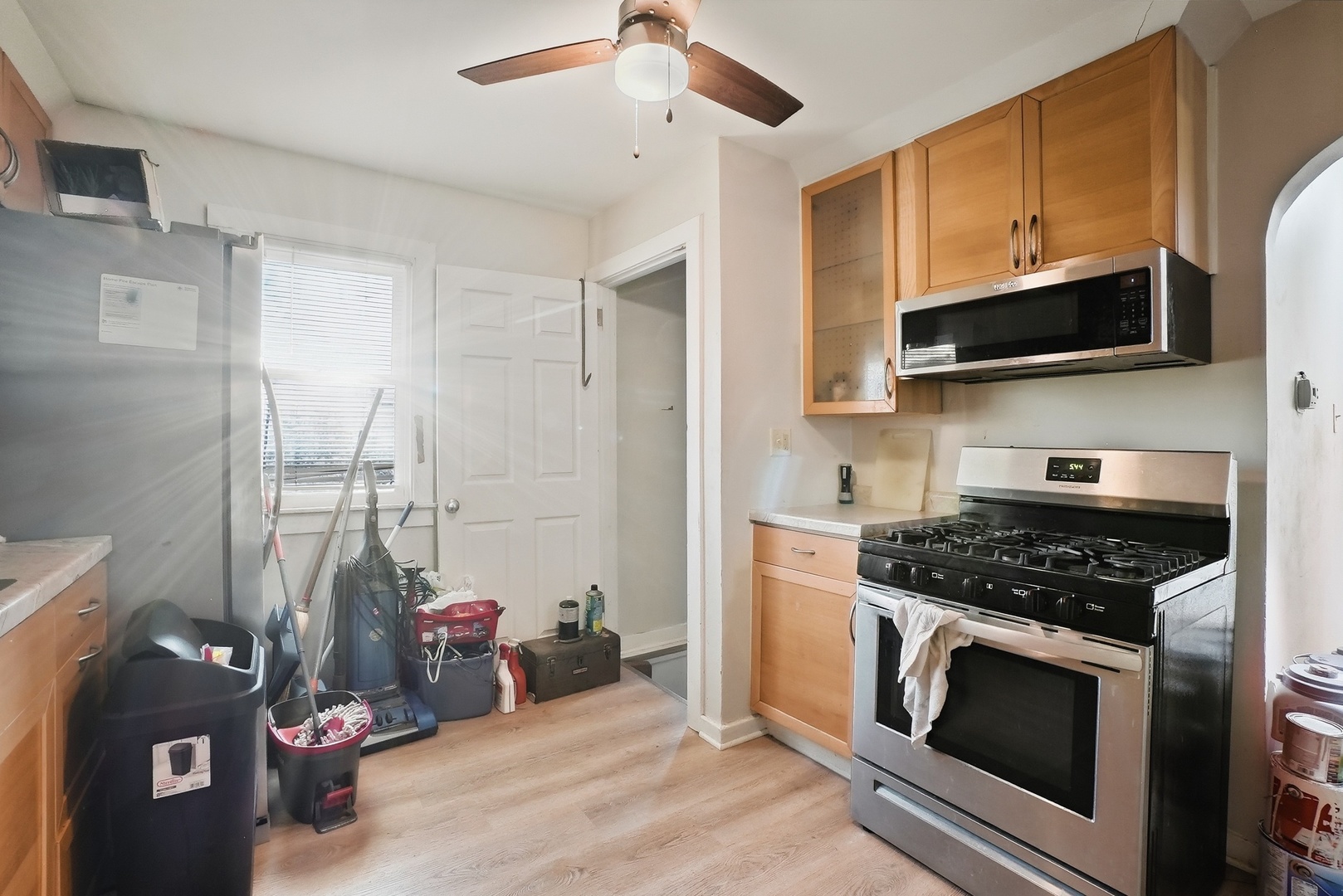 215 Barr Elms Avenue, Joliet, IL 60433