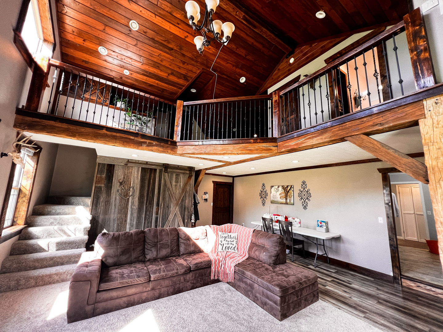 11753 N Log Cabin Lane, Mt Vernon, IL 62864