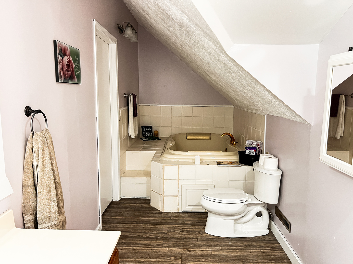 11753 N Log Cabin Lane, Mt Vernon, IL 62864