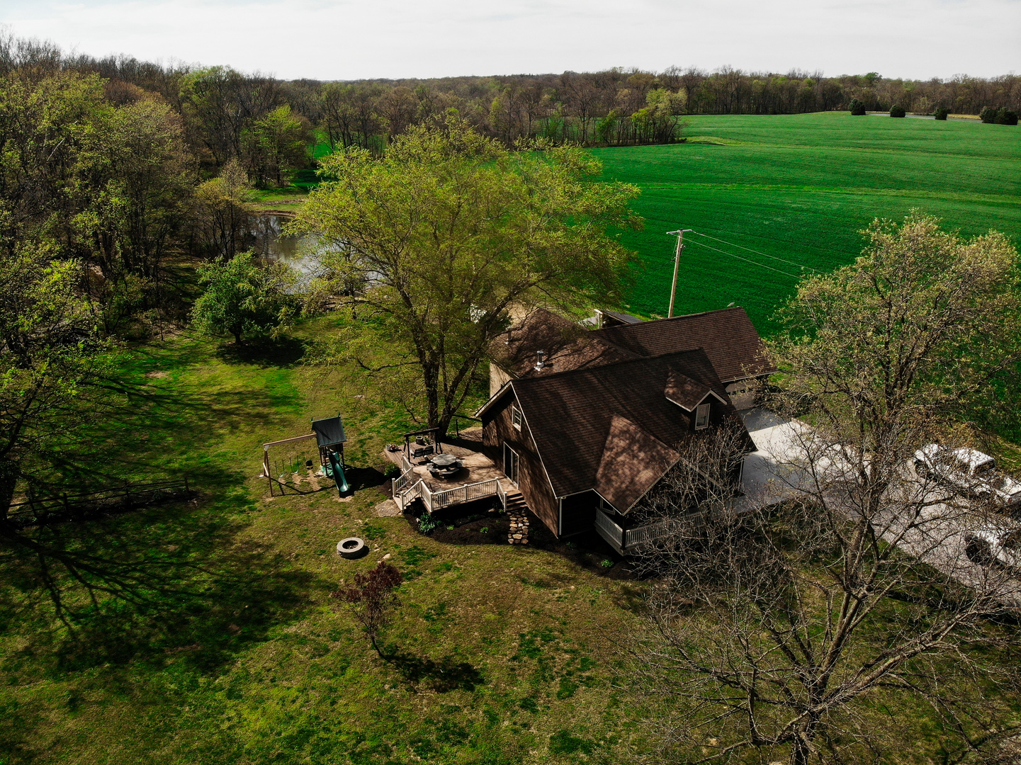 11753 N Log Cabin Lane, Mt Vernon, IL 62864