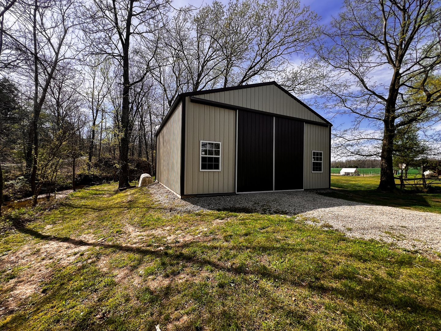 11753 N Log Cabin Lane, Mt Vernon, IL 62864