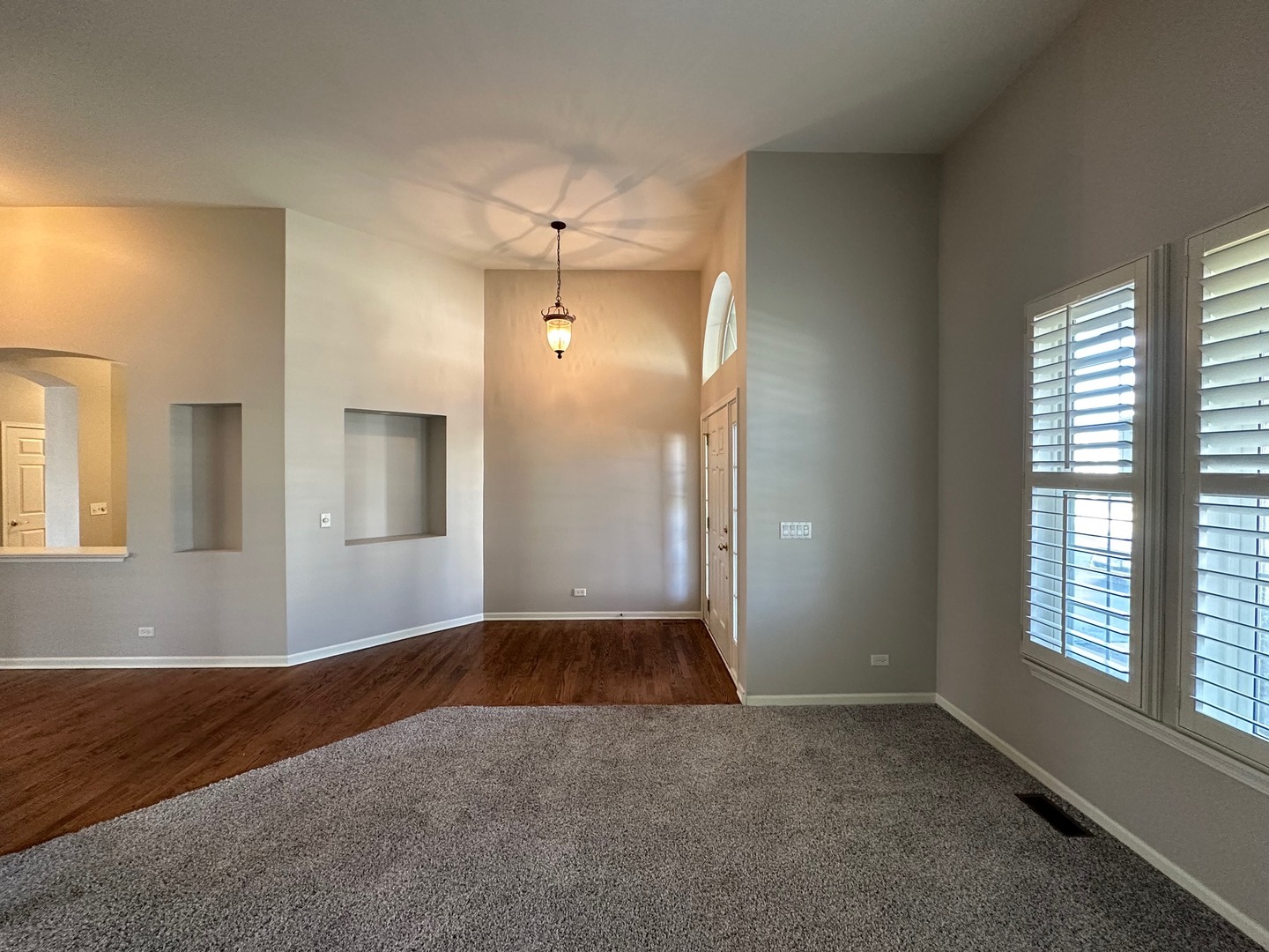 9816 Aberdeen Lane, Huntley, IL 60142