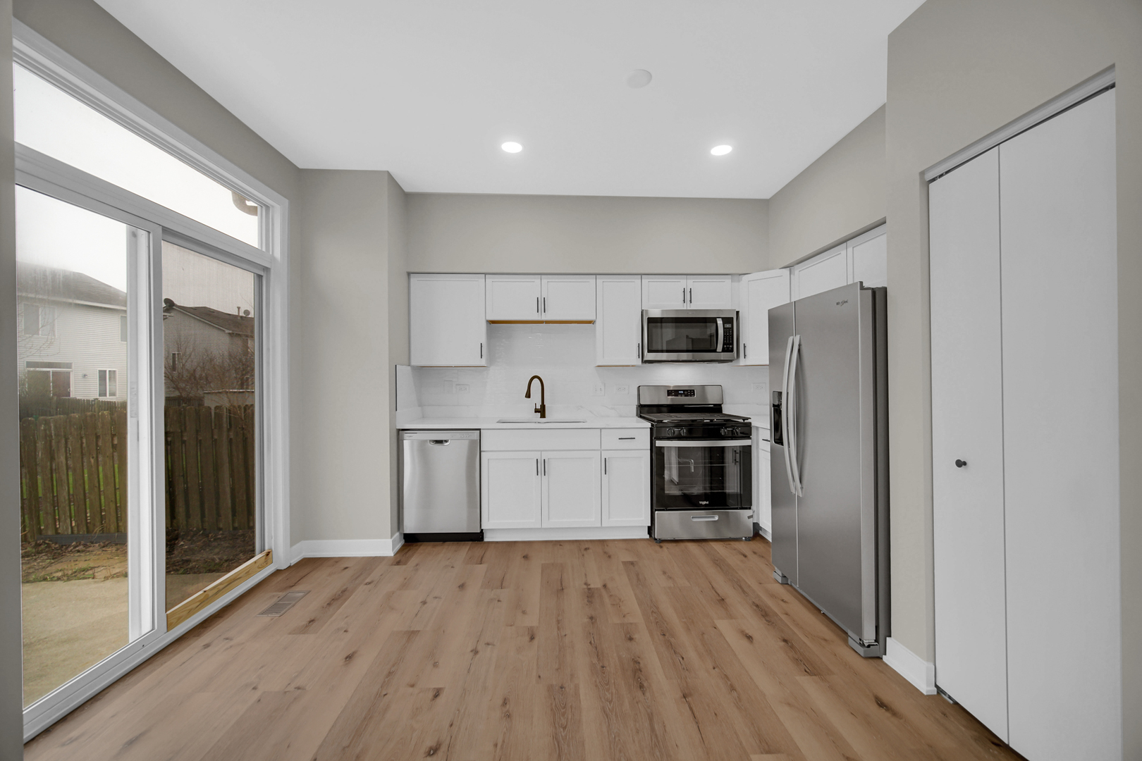 2261 Rebecca Circle, Montgomery, IL 60538