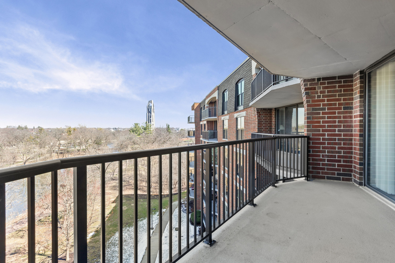 511 Aurora Avenue #507, Naperville, IL 60540