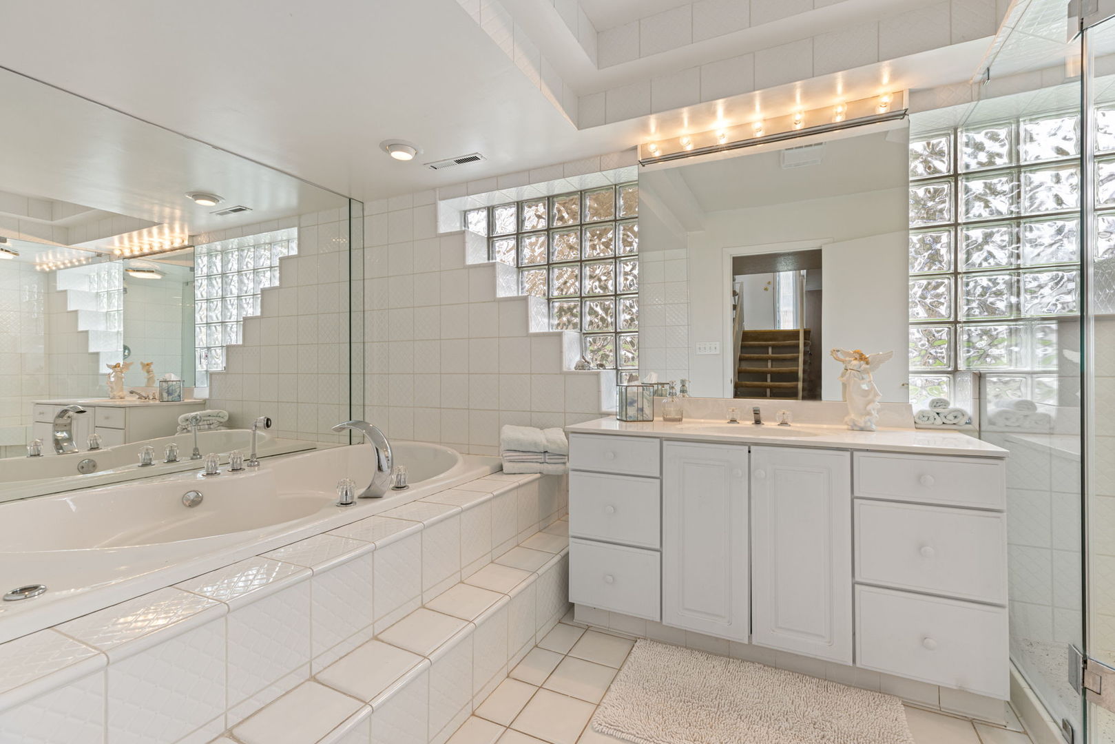 515 N Walnut Street, Itasca, IL 60143