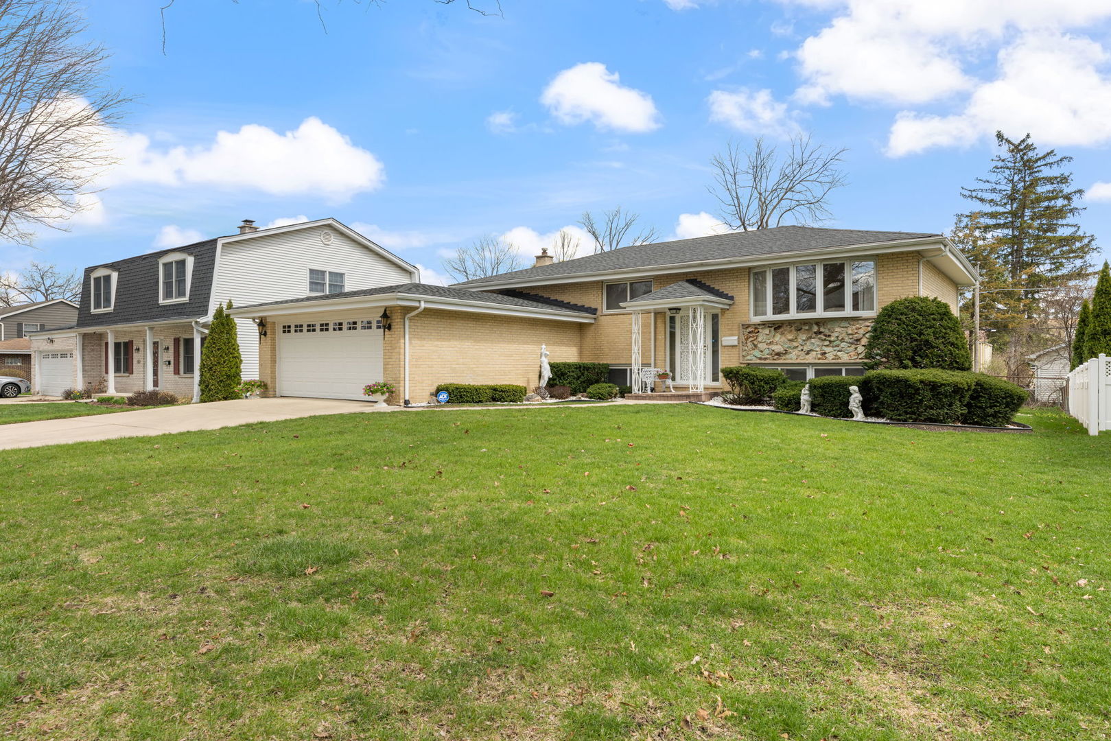 515 N Walnut Street, Itasca, IL 60143