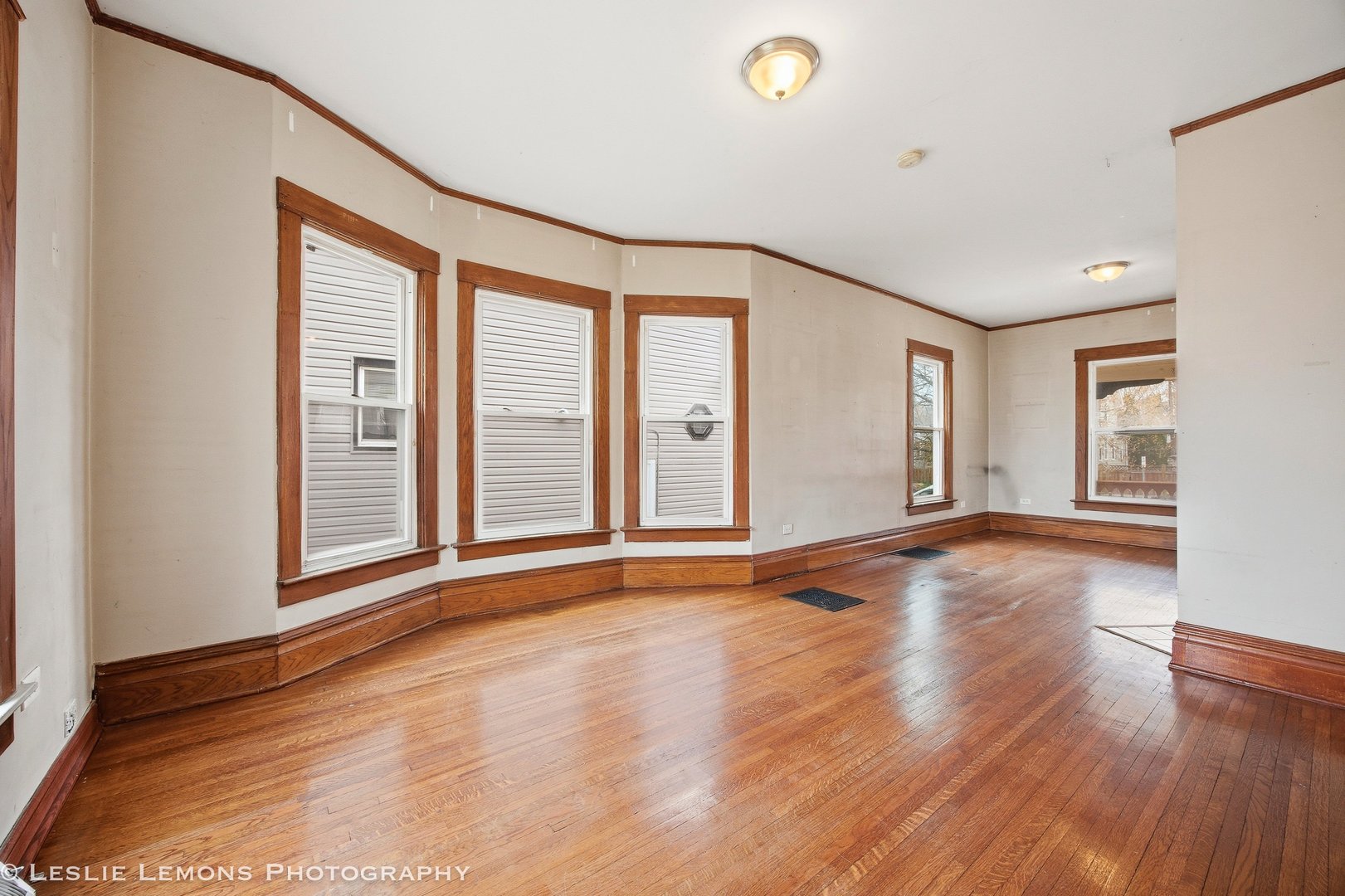 3437 Wesley Avenue, Berwyn, IL 60402