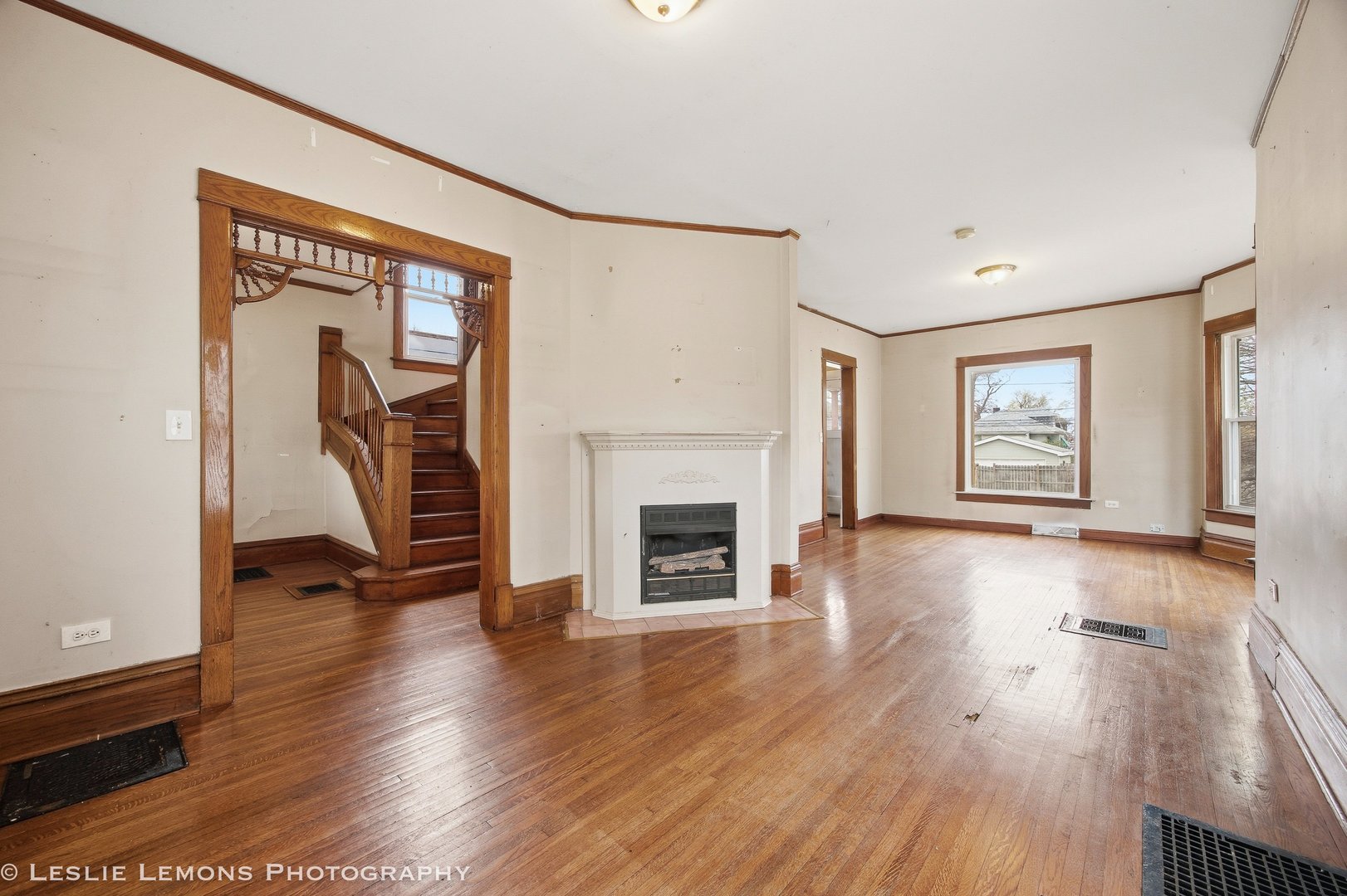 3437 Wesley Avenue, Berwyn, IL 60402