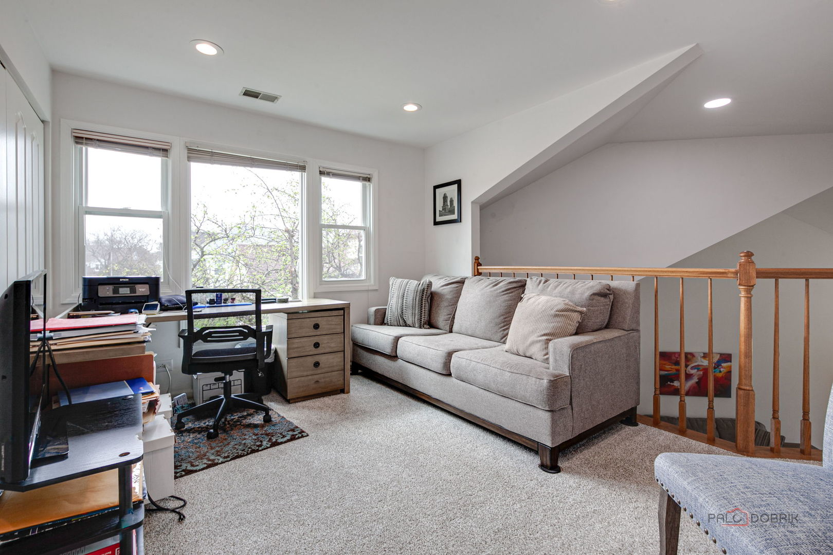 212 Willow Parkway, Buffalo Grove, IL 60089