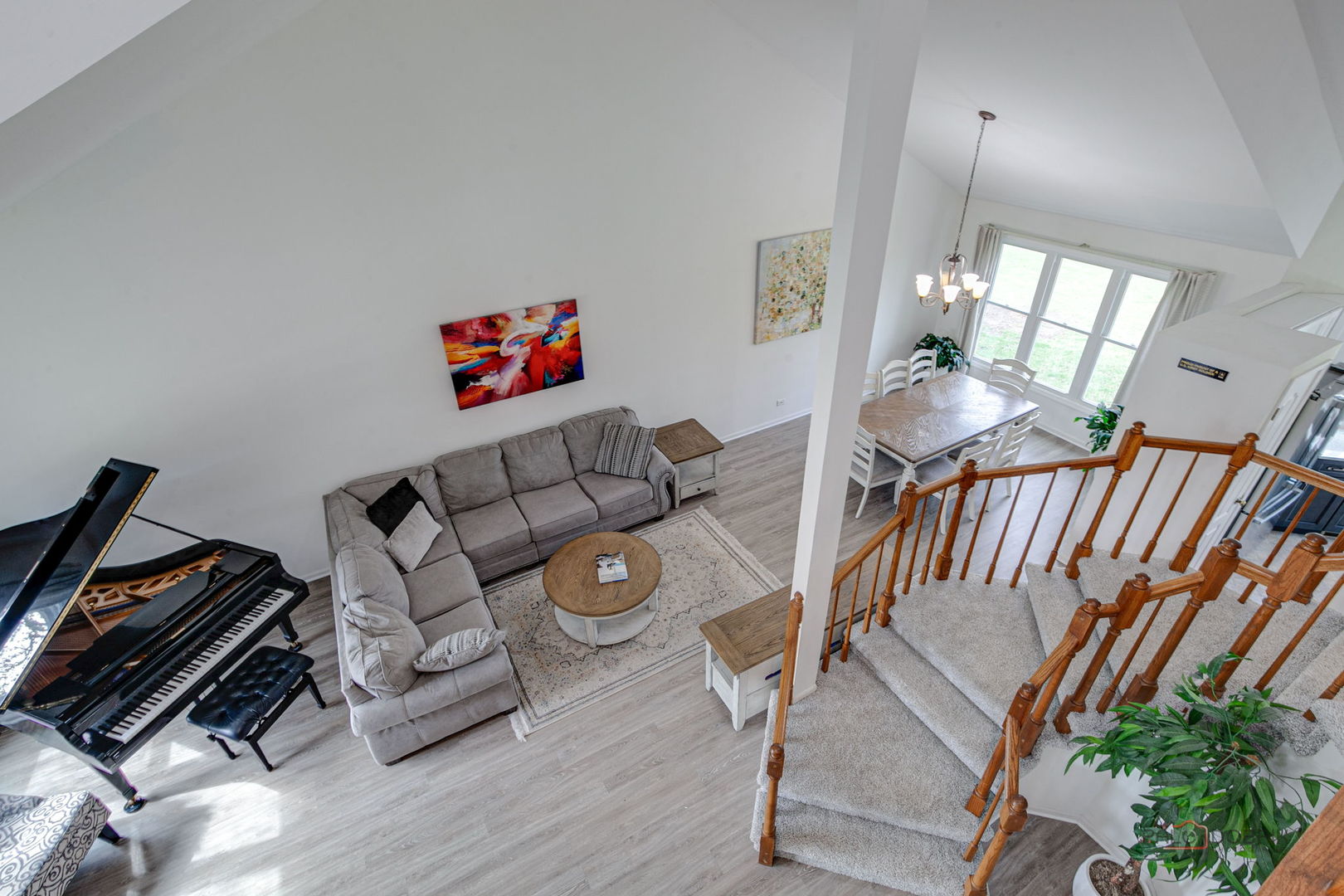 212 Willow Parkway, Buffalo Grove, IL 60089