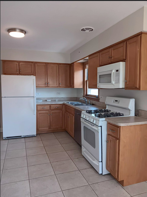 1112 Homestead Road, La Grange Park, IL 60526