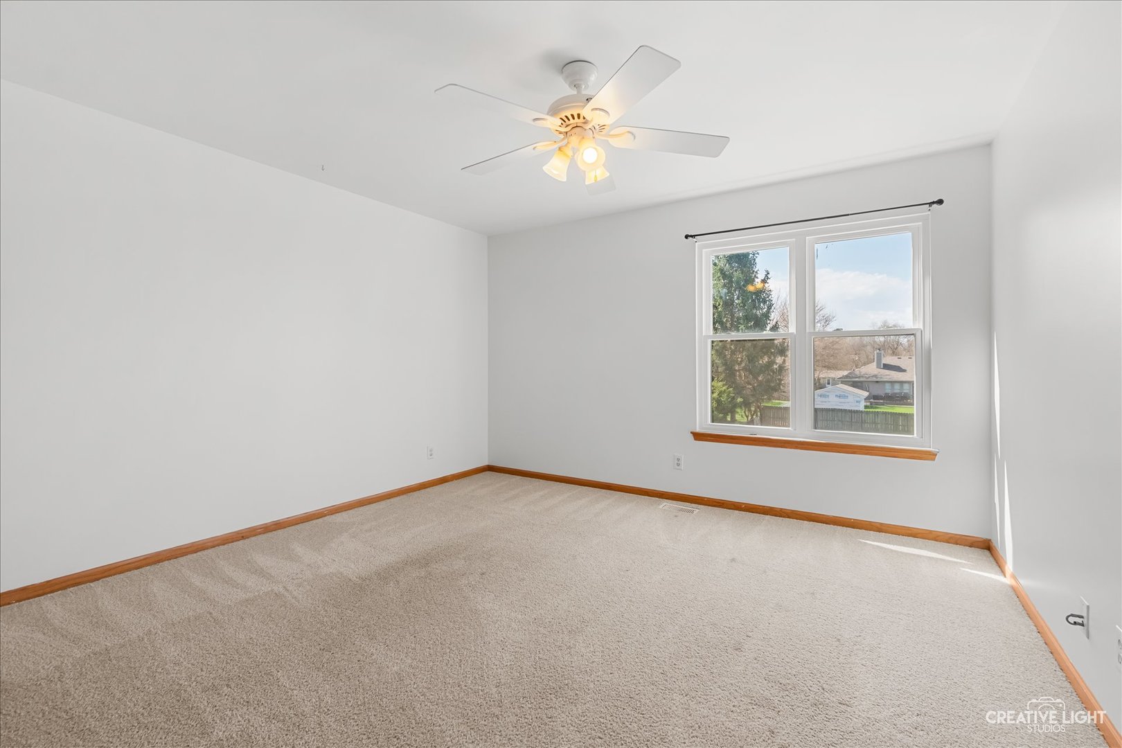 1654 Hilda Drive, Lake Holiday, IL 60548