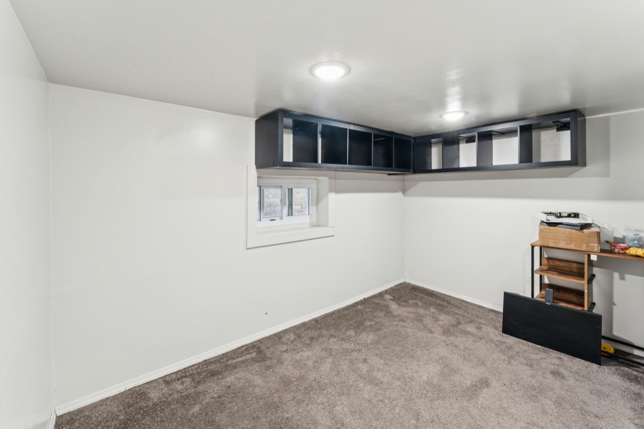 2547 Davisson Street, River Grove, IL 60171