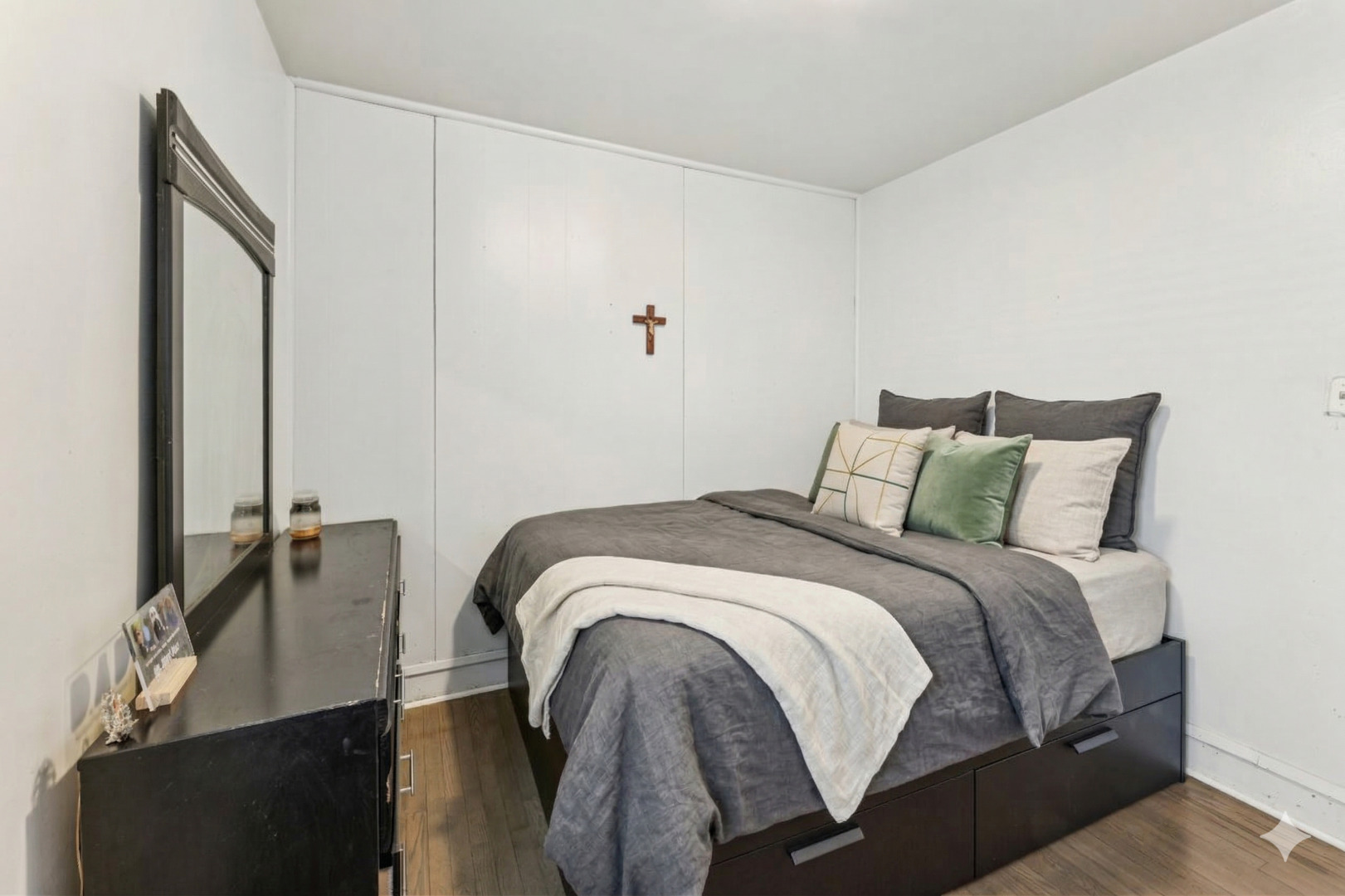 2547 Davisson Street, River Grove, IL 60171