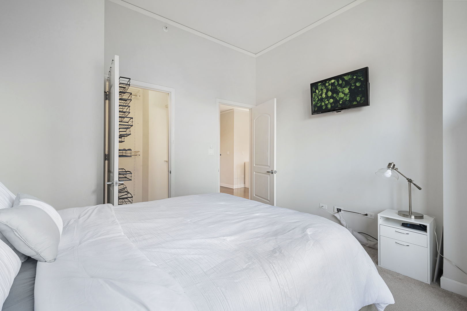 420 E Waterside Drive #3004, Chicago, IL 60601