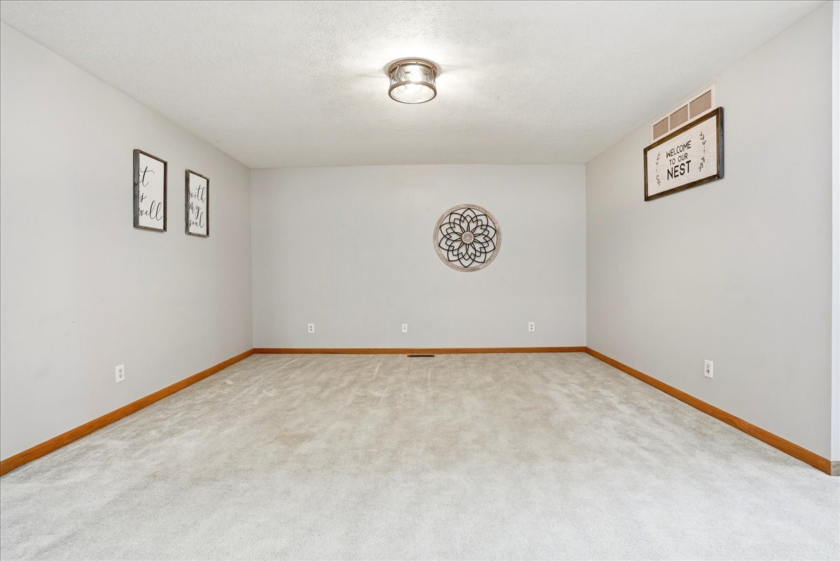 500 C S 4th Street #C, Fairbury, IL 61739