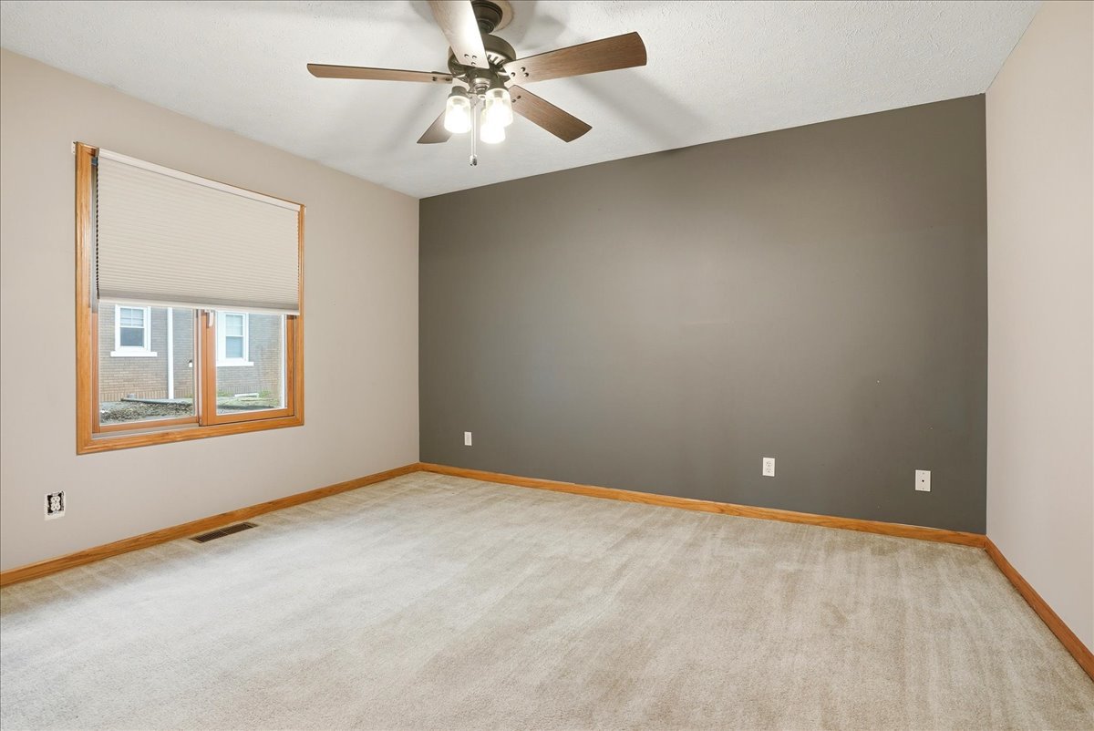 500 C S 4th Street #C, Fairbury, IL 61739