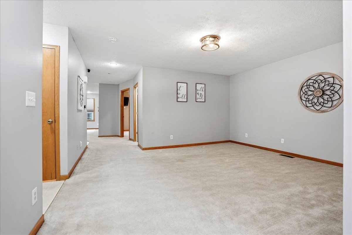 500 C S 4th Street #C, Fairbury, IL 61739