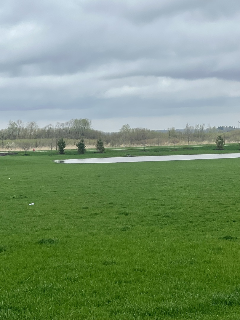 1059 Briar Glen Court, Hampshire, IL 60140