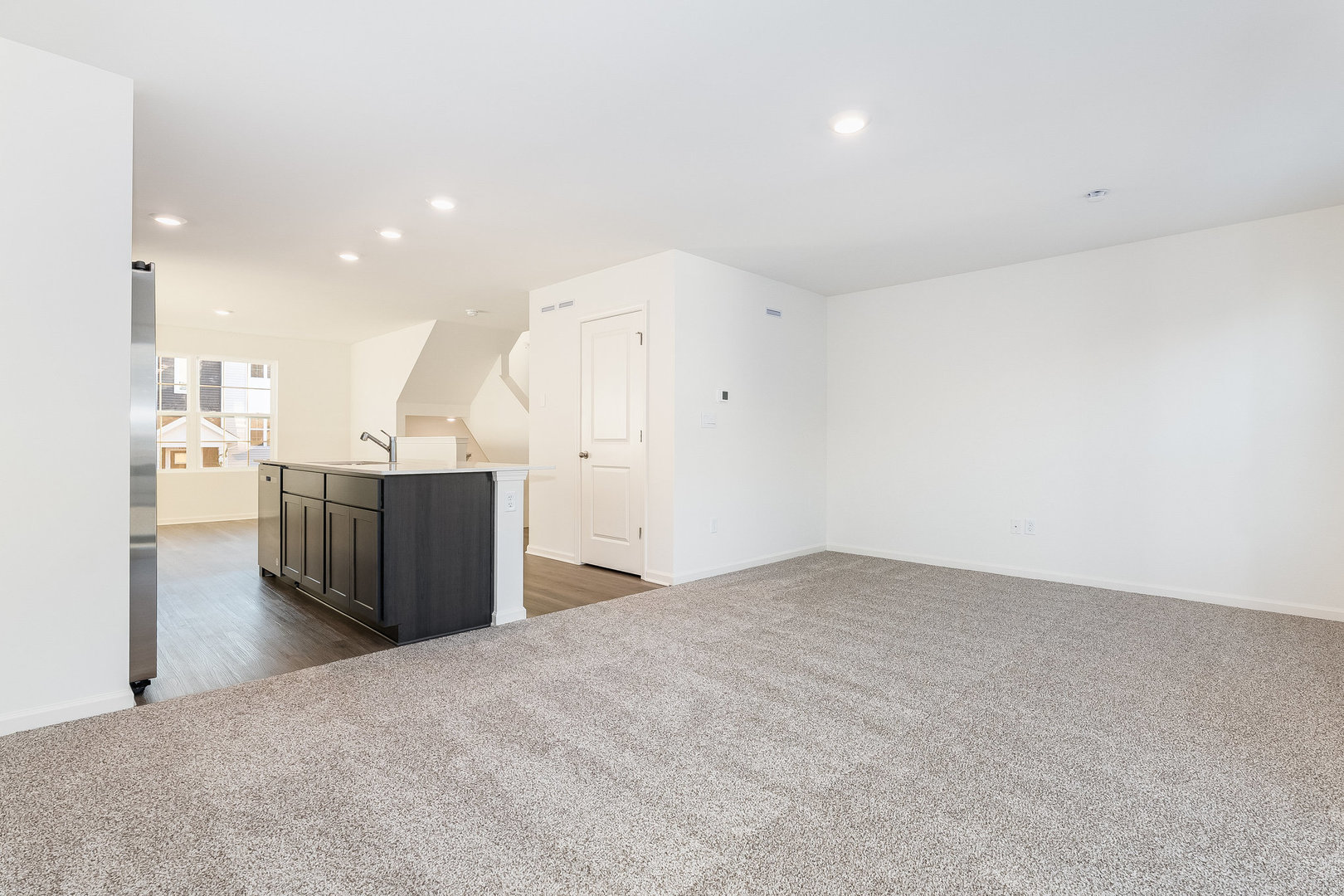 1059 Briar Glen Court, Hampshire, IL 60140