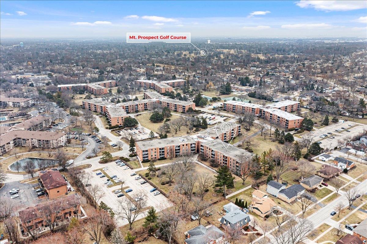 1405 E Central Road #222C, Arlington Heights, IL 60005