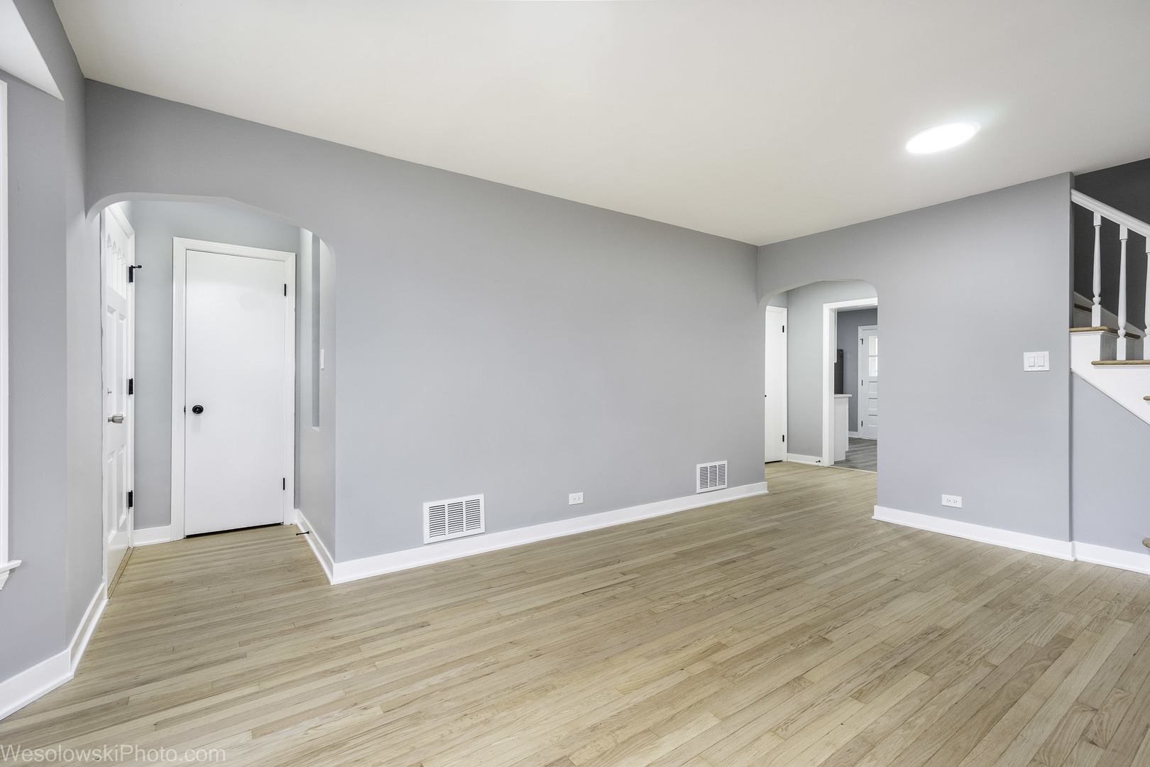 2504 Leyden Avenue, River Grove, IL 60171