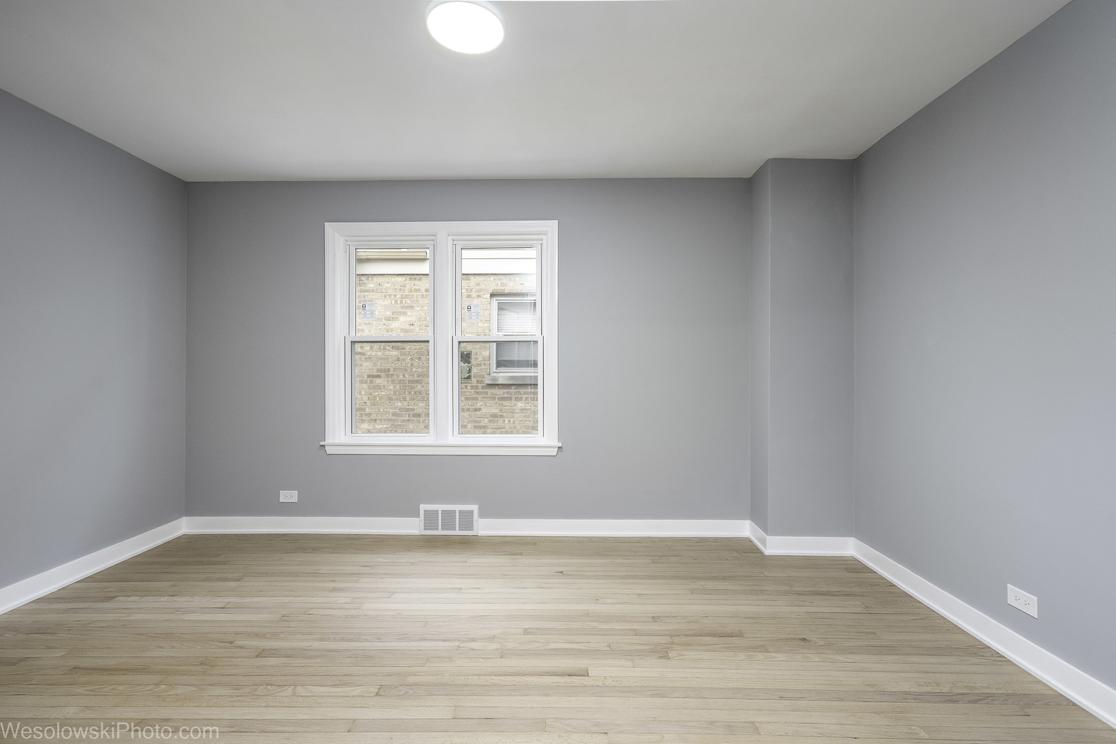 2504 Leyden Avenue, River Grove, IL 60171