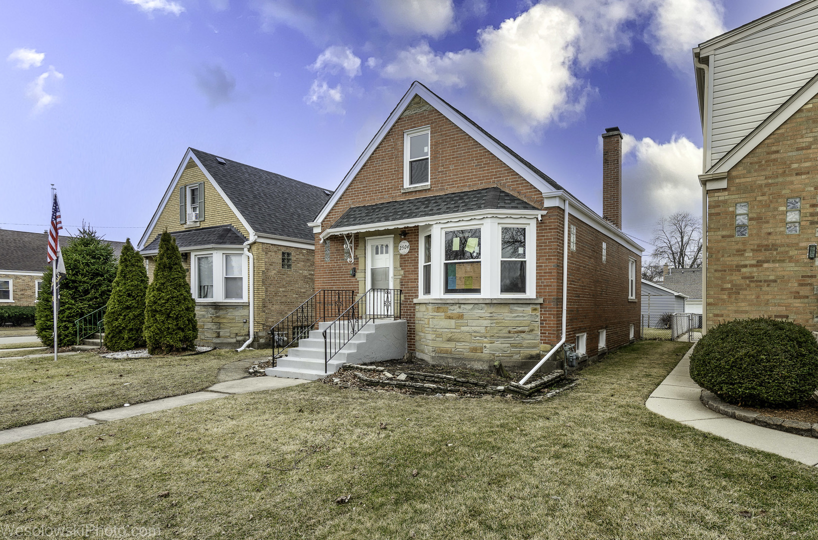 2504 Leyden Avenue, River Grove, IL 60171