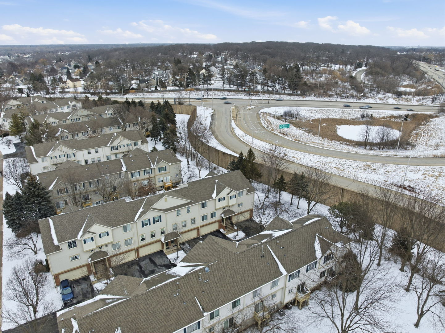 171 Monarch Drive, Streamwood, IL 60107