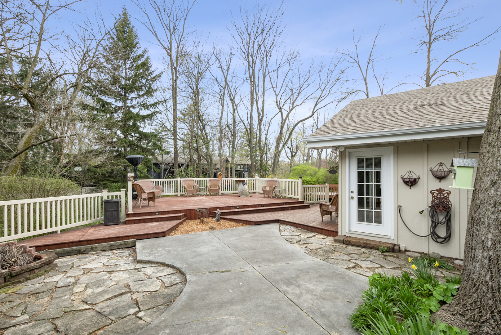 12130 S Nagle Avenue, Palos Heights, IL 60463