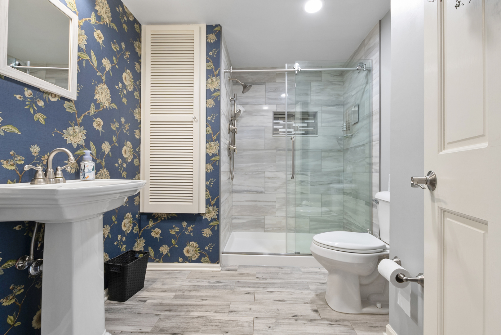 12130 S Nagle Avenue, Palos Heights, IL 60463