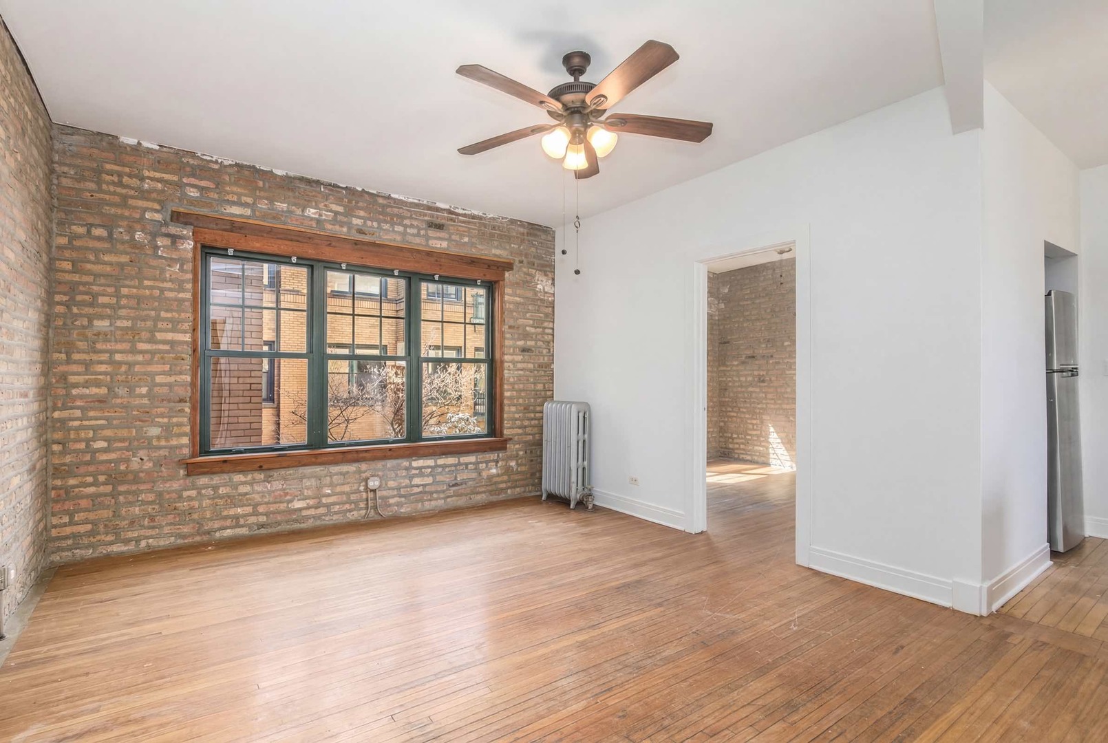 7033 N Sheridan Road #2N, Chicago, IL 60626