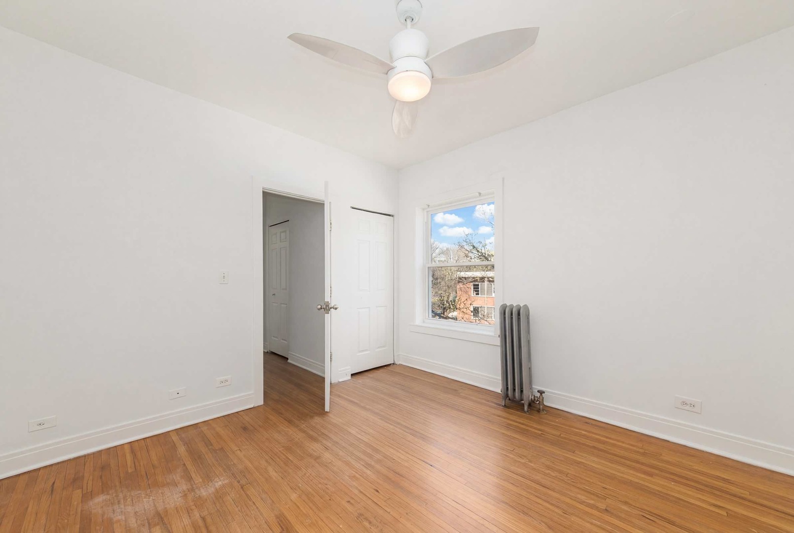 7033 N Sheridan Road #2N, Chicago, IL 60626