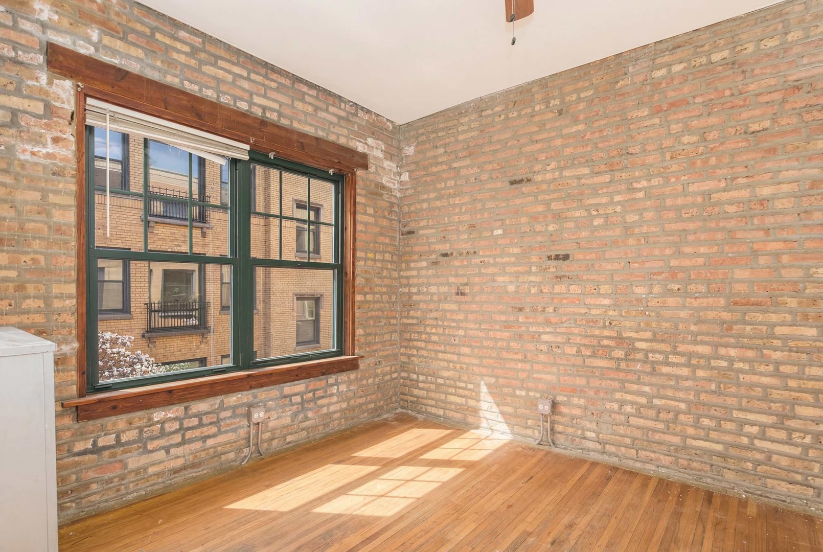 7033 N Sheridan Road #2N, Chicago, IL 60626