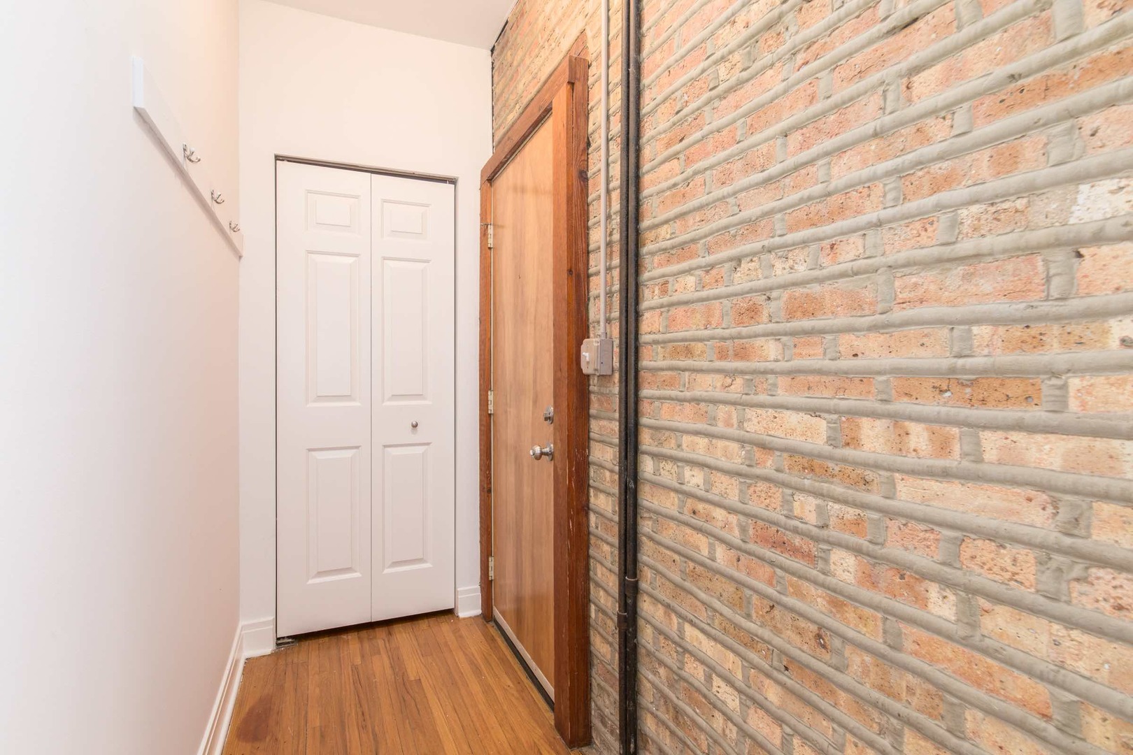 7033 N Sheridan Road #2N, Chicago, IL 60626