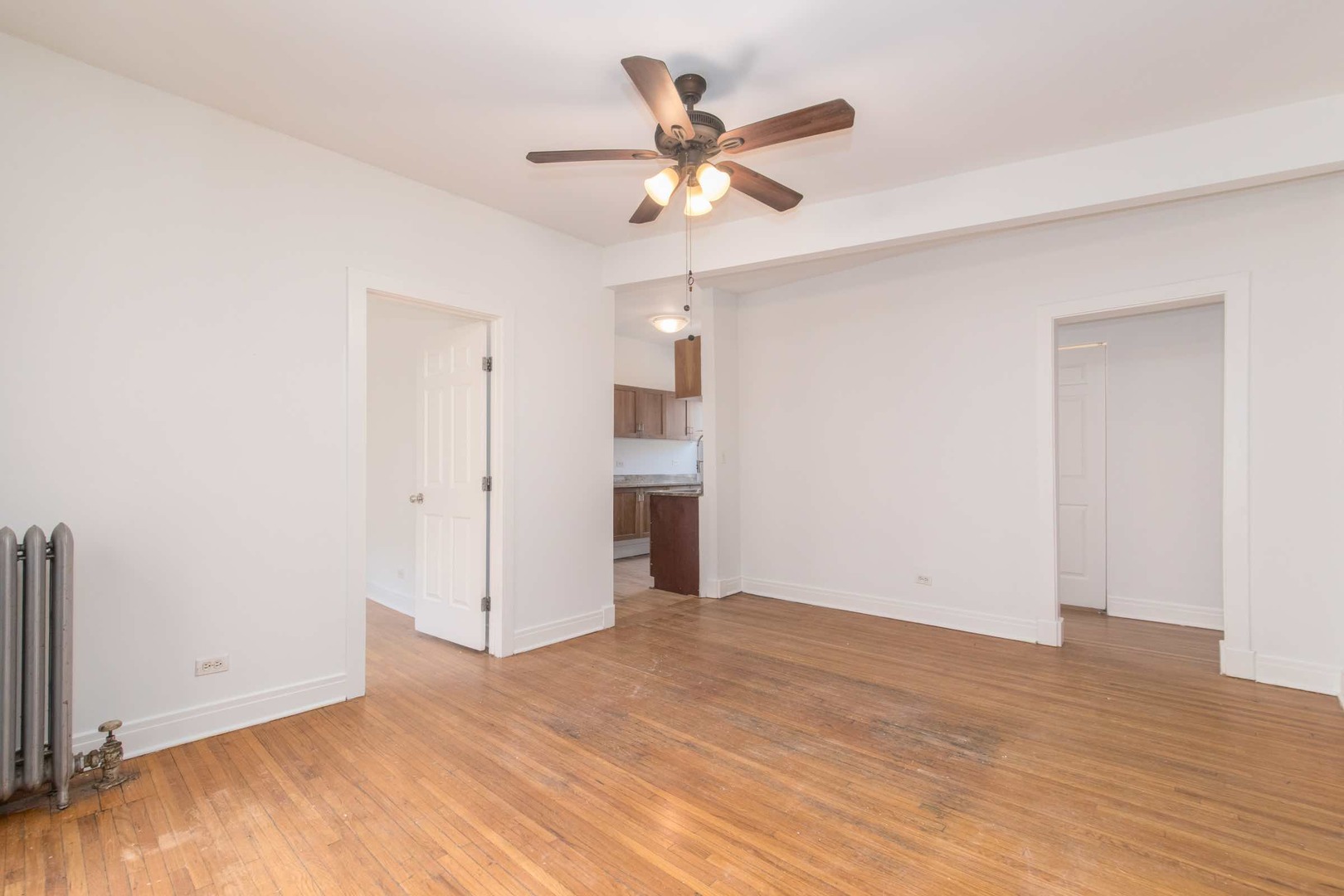 7033 N Sheridan Road #2N, Chicago, IL 60626