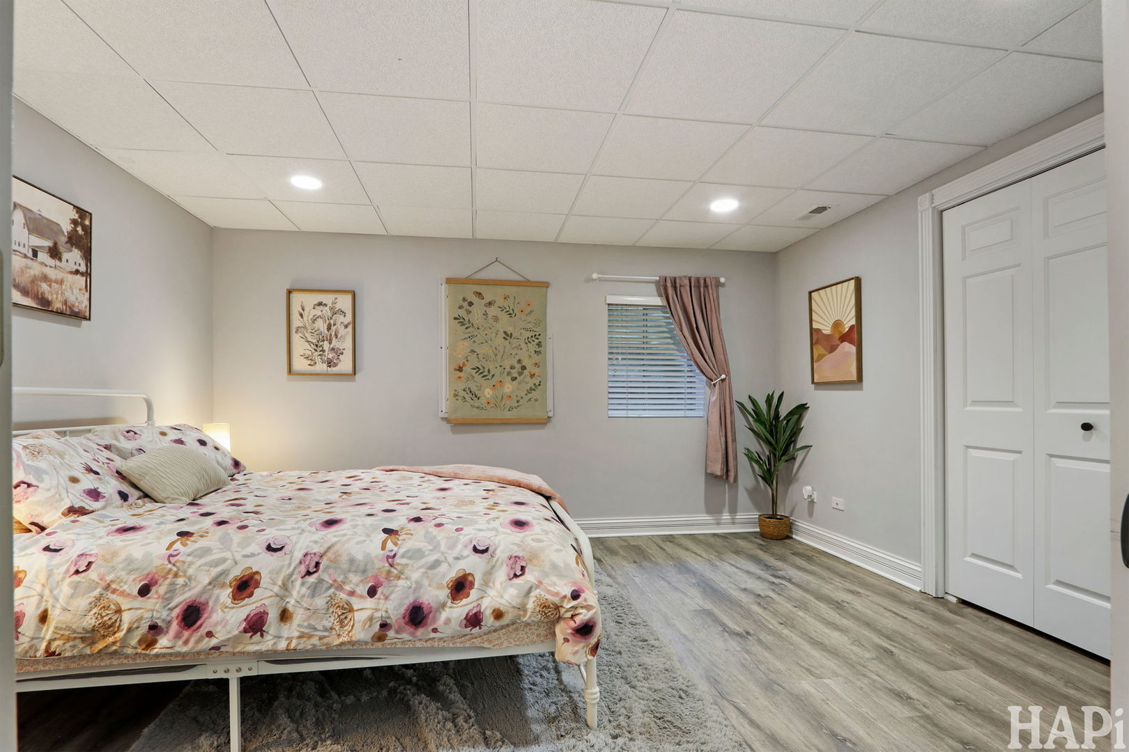 3315 Sherwood Forest Drive, Spring Grove, IL 60081