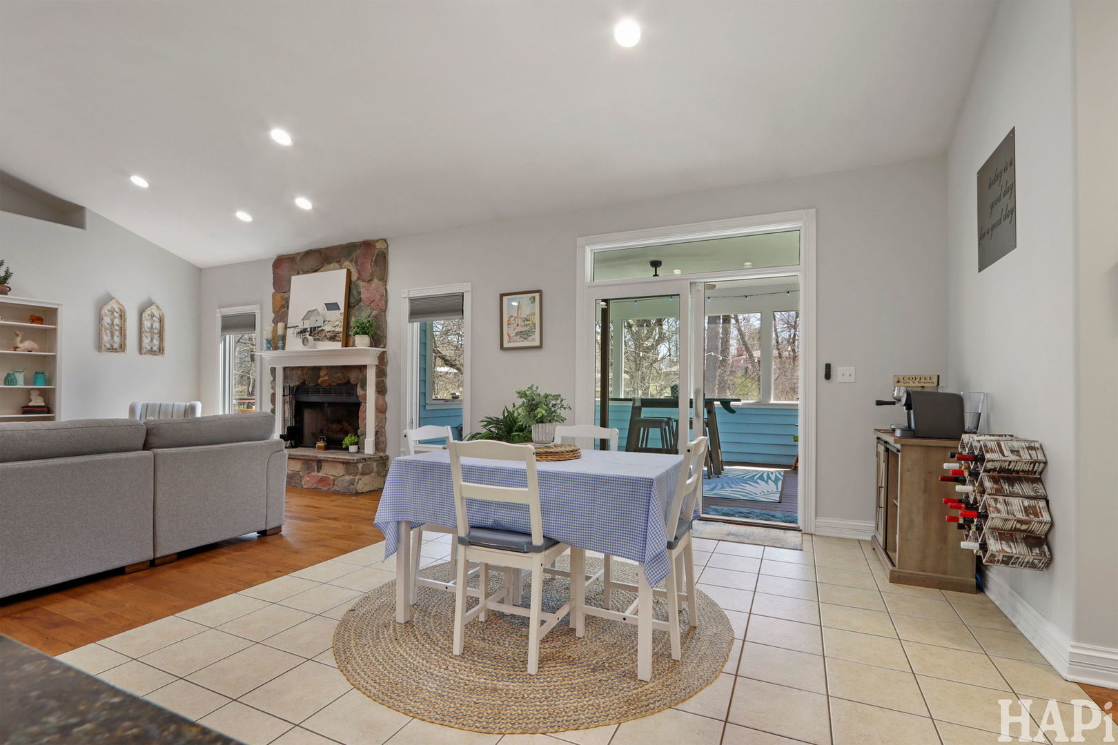 3315 Sherwood Forest Drive, Spring Grove, IL 60081