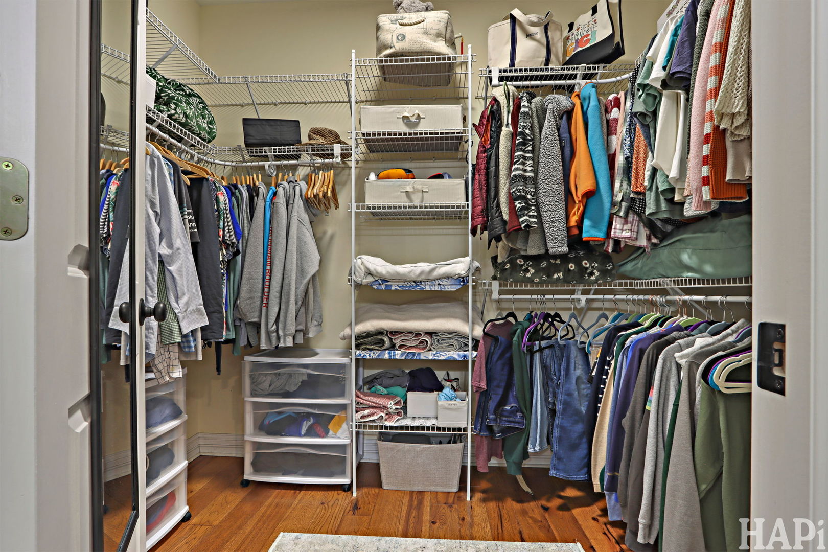 3315 Sherwood Forest Drive, Spring Grove, IL 60081