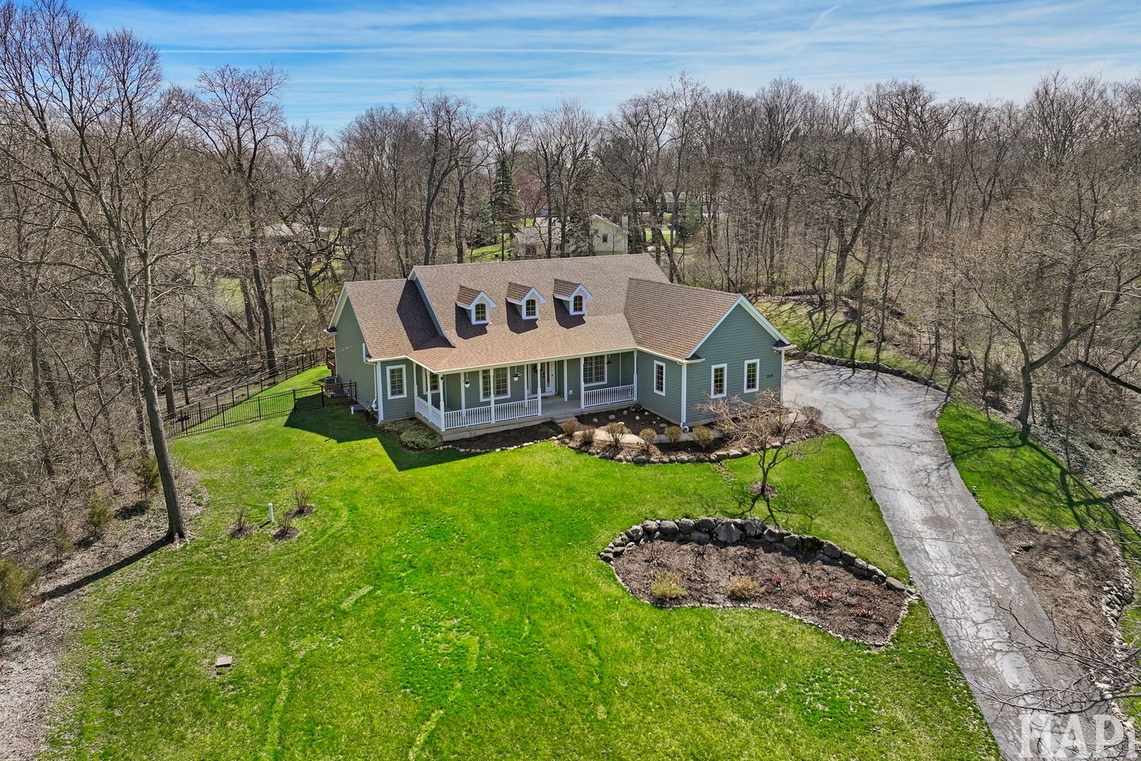 3315 Sherwood Forest Drive, Spring Grove, IL 60081