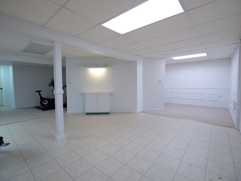 6706 Pondview Drive, Tinley Park, IL 60477