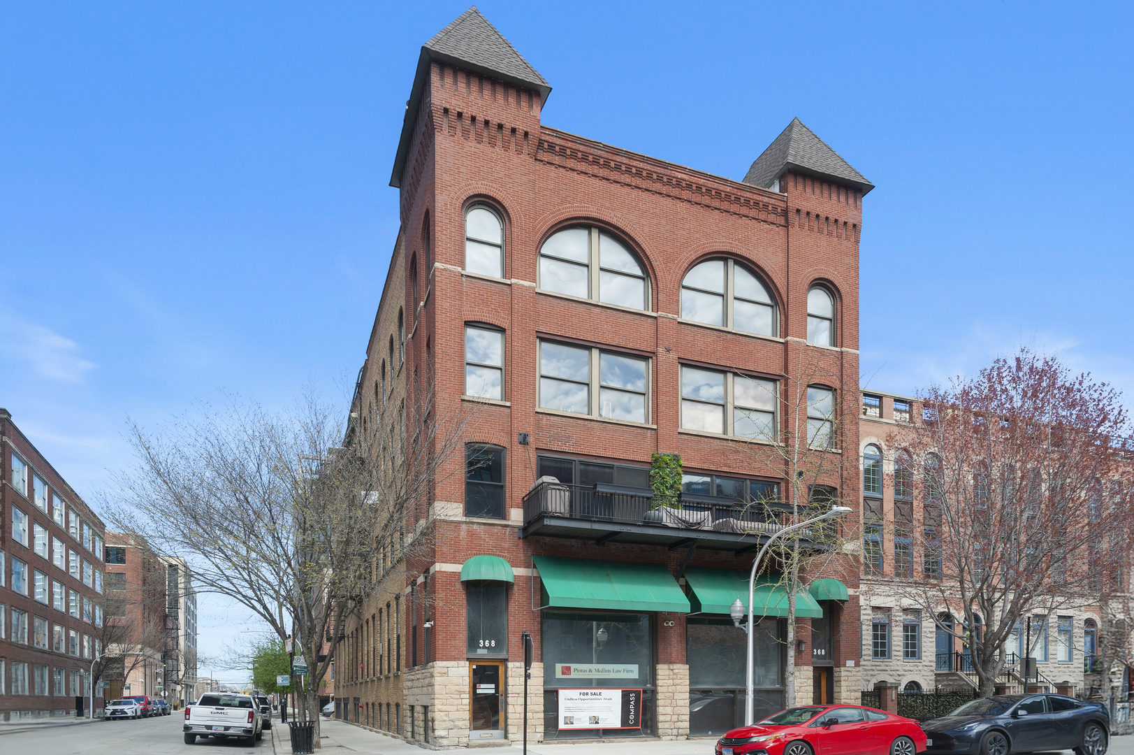 368 W Huron Street #3N, Chicago, IL 60654