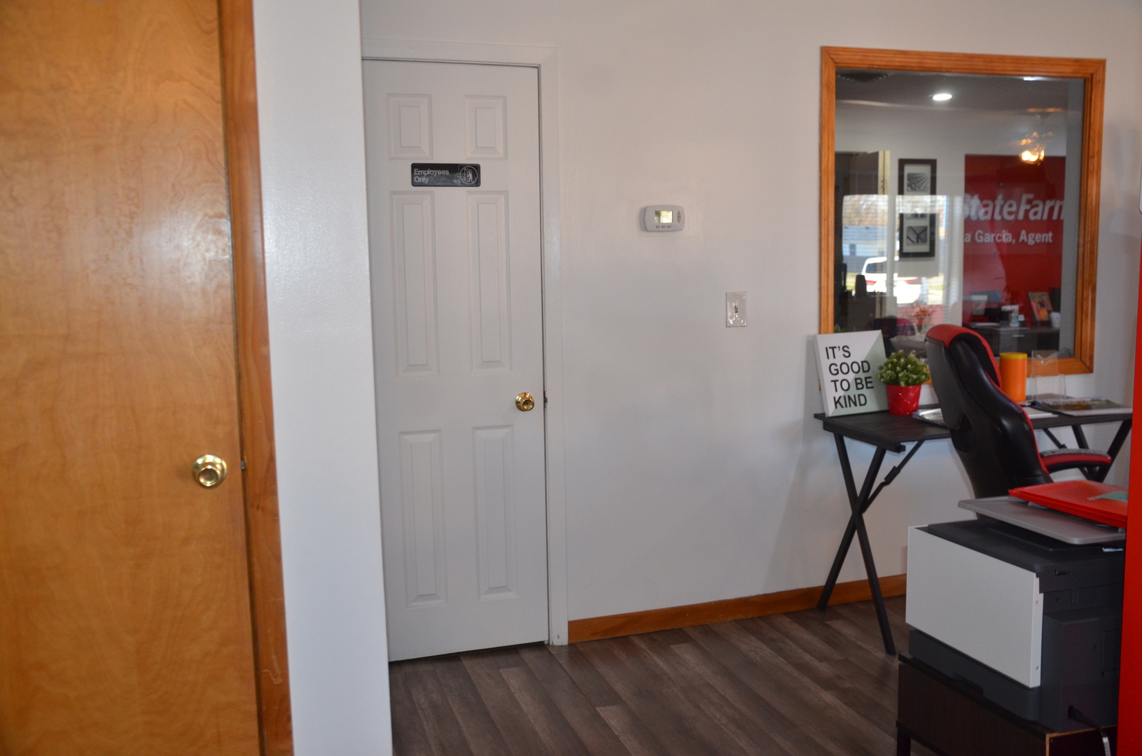 115 South Street #B, Plano, IL 60545