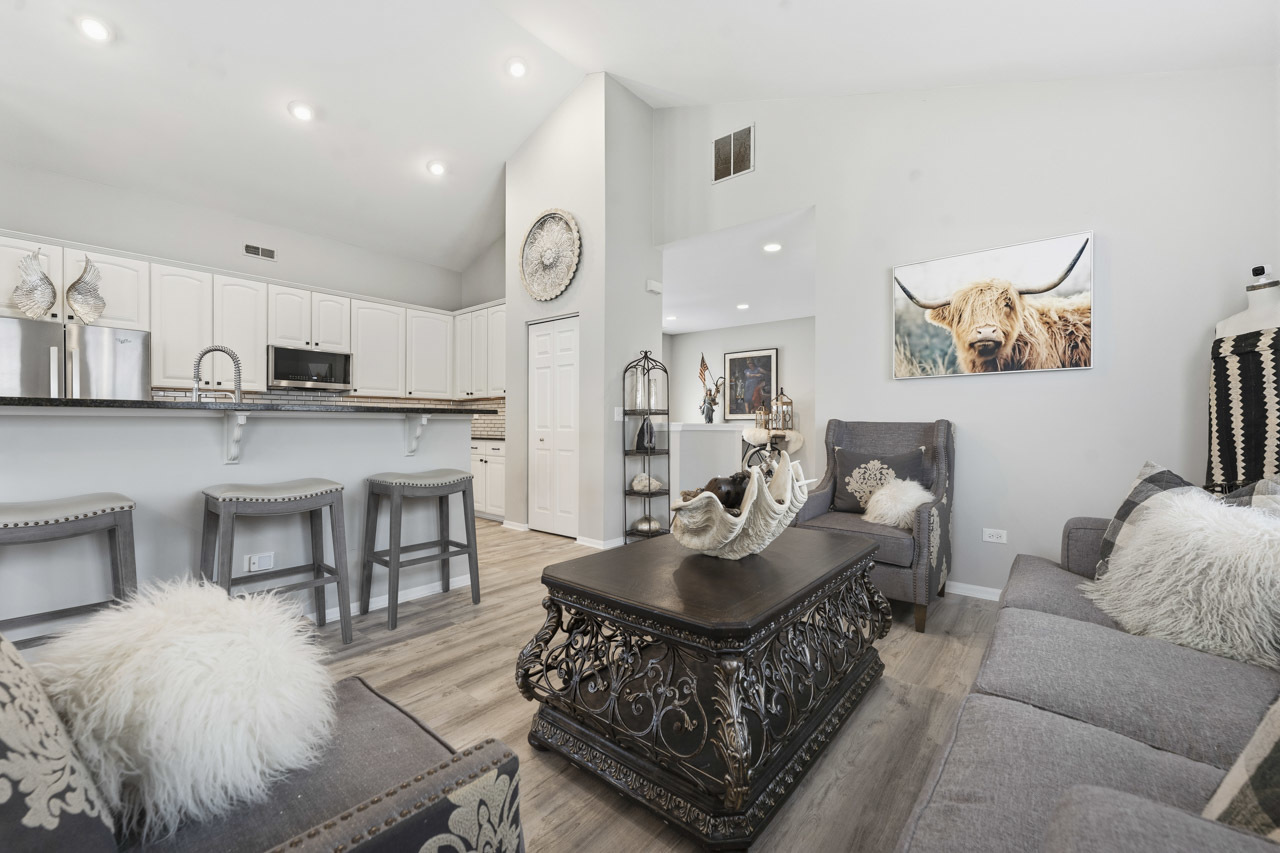 1890 Havenshire Road #1890, Aurora, IL 60502