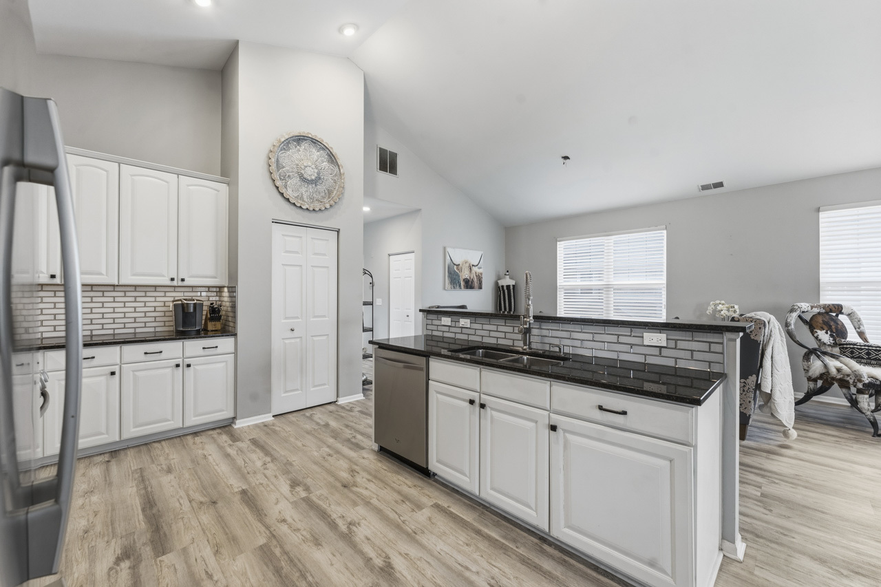 1890 Havenshire Road #1890, Aurora, IL 60502