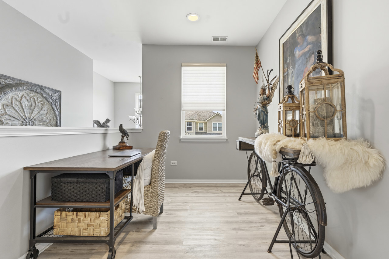 1890 Havenshire Road #1890, Aurora, IL 60502