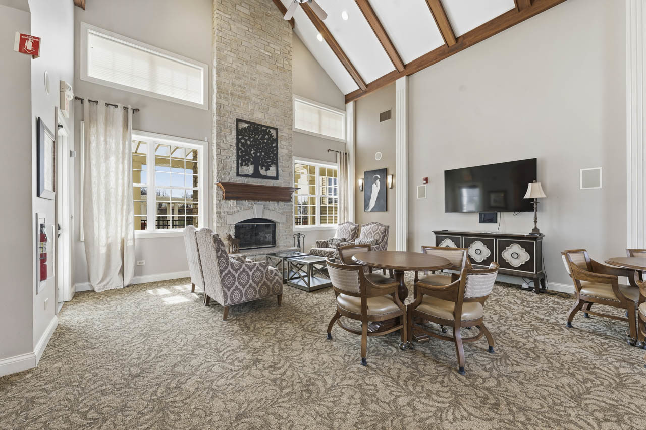 1890 Havenshire Road #1890, Aurora, IL 60502