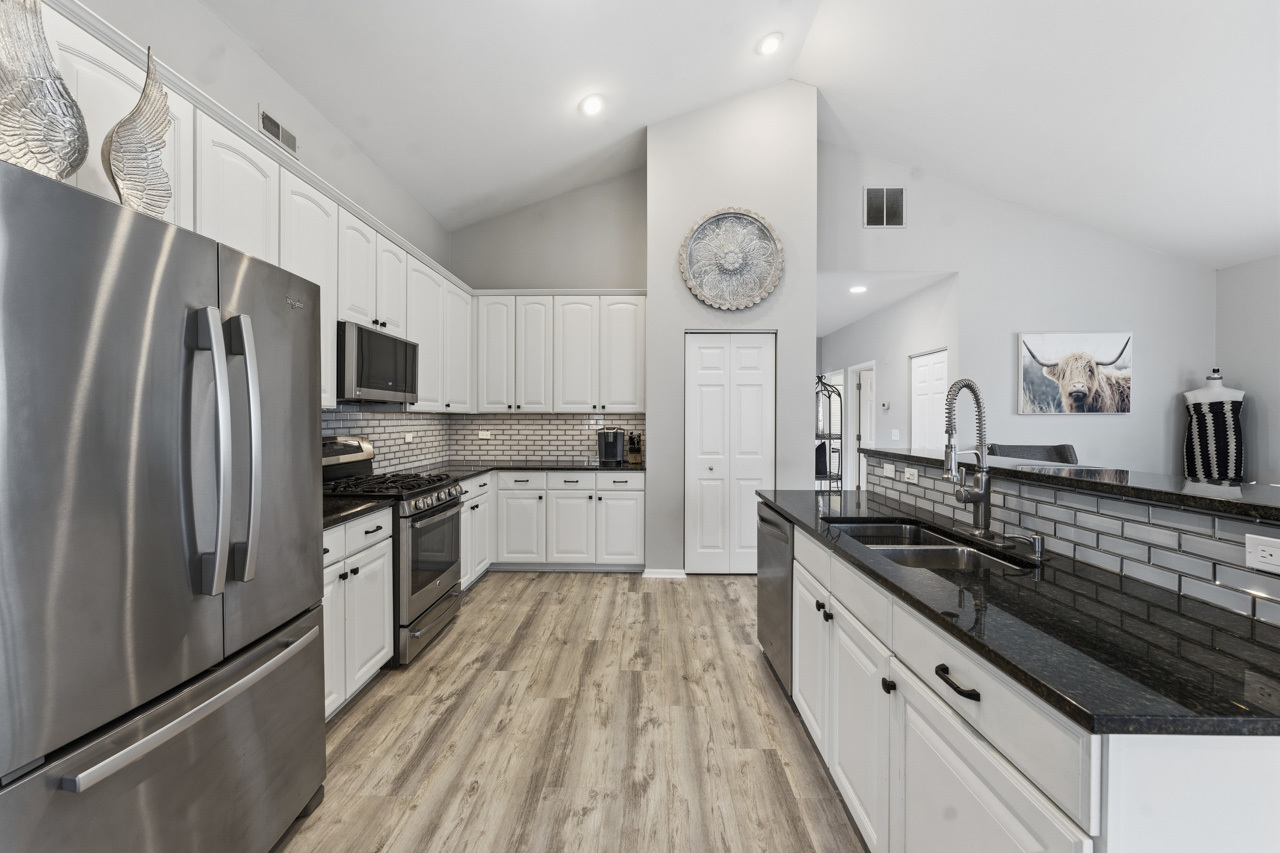 1890 Havenshire Road #1890, Aurora, IL 60502